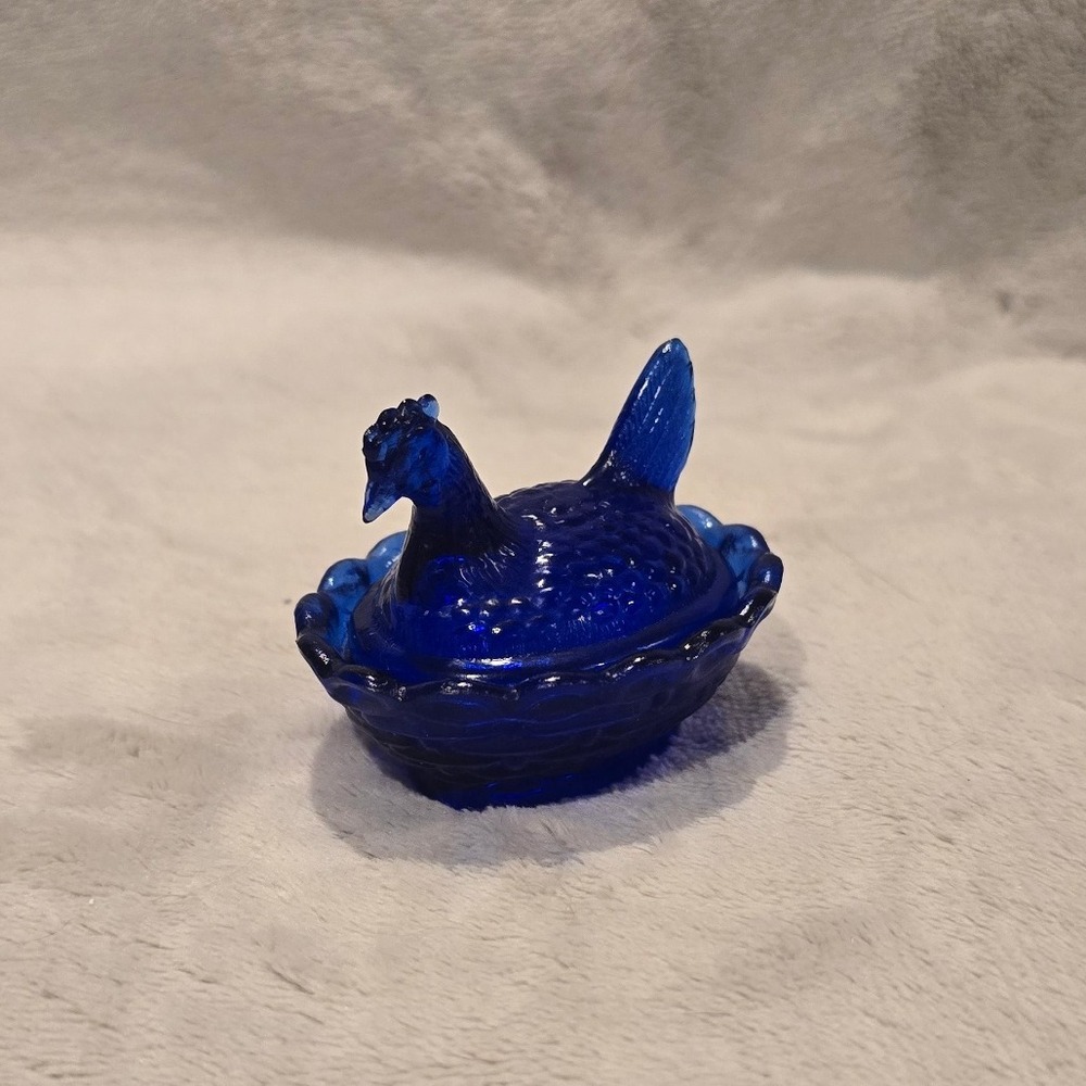Vintage Cobalt Blue Degenhart Glass Hen on Nest Salt Cellar Dish Collectible